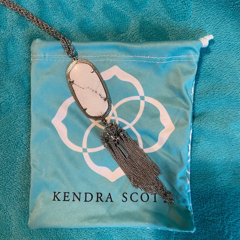 Kendra Scott Necklace